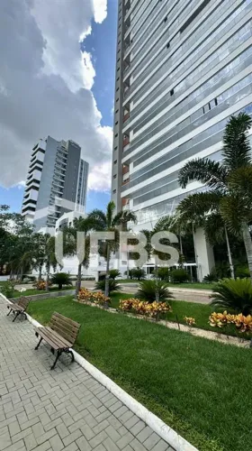 Suprême Du Parc - Apartamento Semi Mobiliado