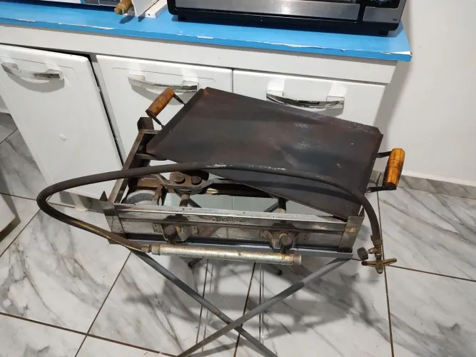 ? Detalhes da Churrasqueira ? Queimadores e Conexões<br> <br>? Marca: Quiglar
