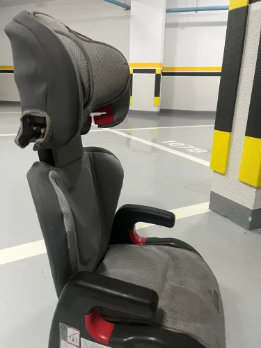 Cadeira auto bebê ( oportunidade)