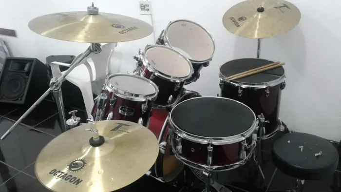 Bateria ADAH Mais Kit de Pratos Octagon