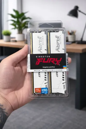 Memoria ram Kingston Fury Beast ddr5 32gb (2x16gb) Cor Branca 6400mhz cl32 Lacrada