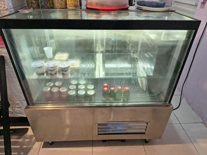 Vitrine expositor de frios 