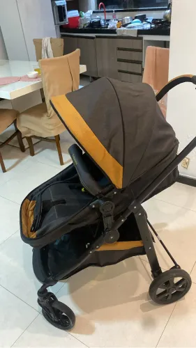 Carrinho de bebê Galzerano 