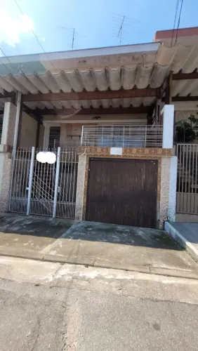 Sobrado em excelente localização
