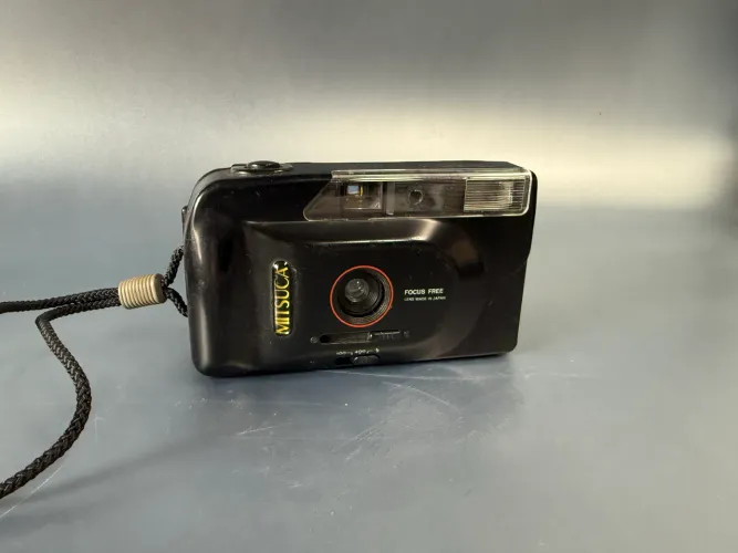 Câmera fotográfica Mitsuca PC-640 (ler descrição).