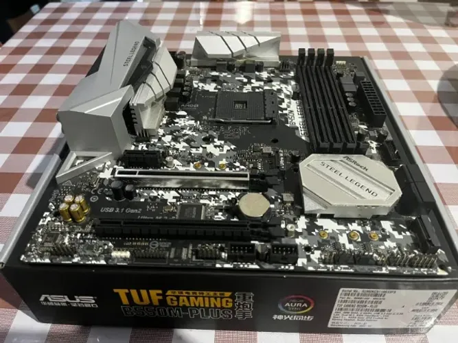 VENDO PLACAS-MÃE COM DEFEITO
