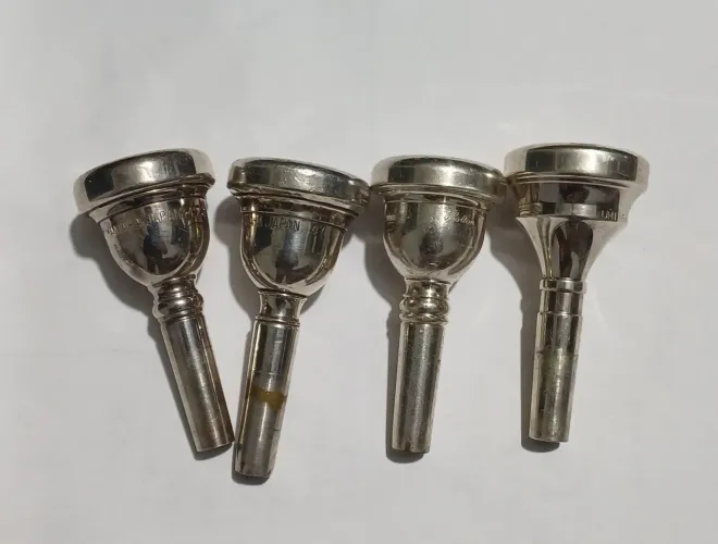 Bocais de Trombone, lote com 4 UN.