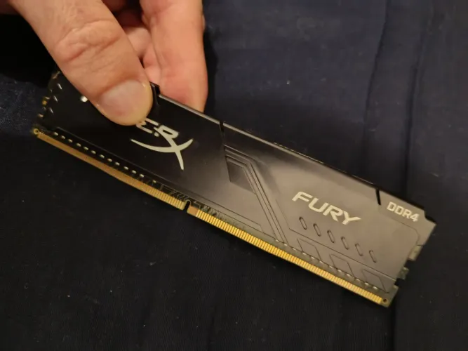 Memória RAM HyperX 2666mhz excelente estado