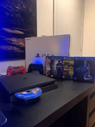 Play 4 Slim 2 Controles + 5 Jogos