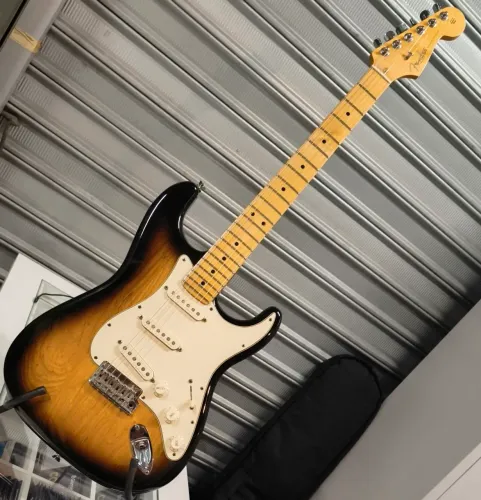 Guitarra Fender Stratocaster USA