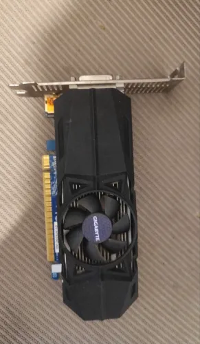 Placa de vídeo gtx 750 ti