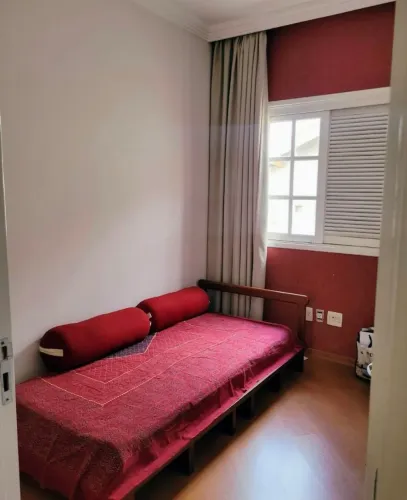 Cama de solteiro tipo tatame