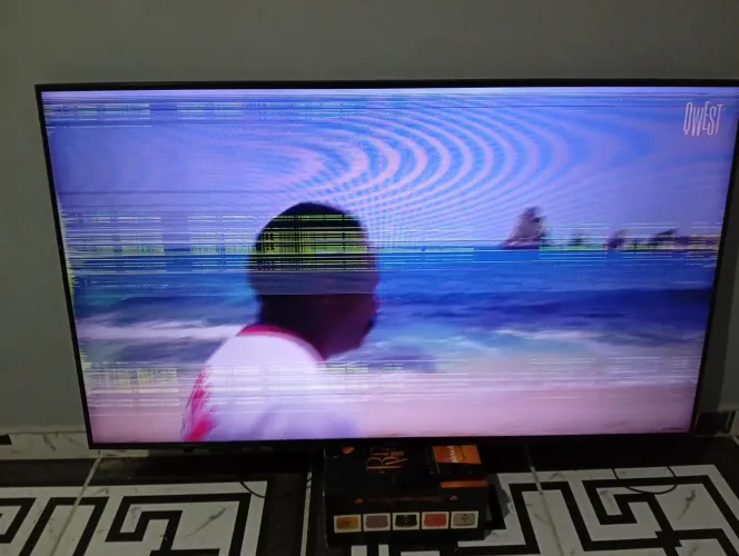 Vendo essa tv 50 polegadas 200 reais