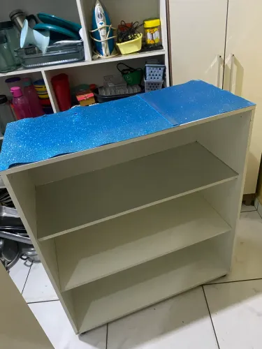 Expositor armário de MDF