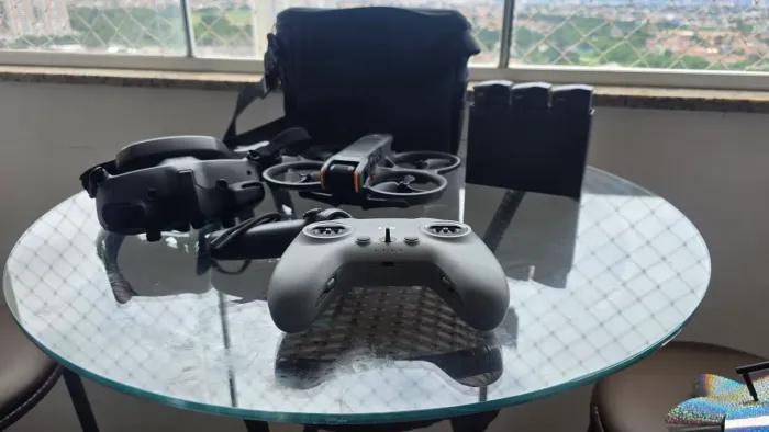 Drone DJI Avata 2 + Controle FPV