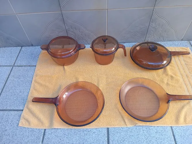 Lindas panelas de vidro vison