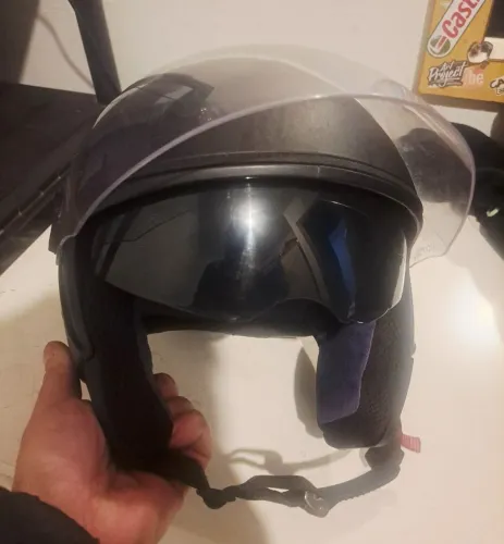 Capacete fw3 aberto com óculos