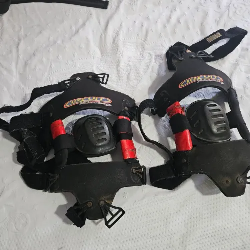 Joelheira articulada motocross MRpro Circuit