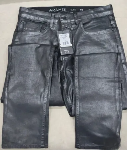 Aramis Calça Color Slim Resin Off and Black - 40 Cor Preto (Novo com etiqueta nunca usado)