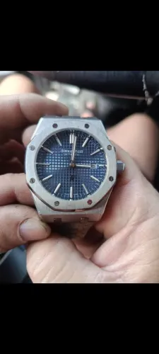 Relógio de luxo alto padrão troco e moto bike elétrica ou iPhone