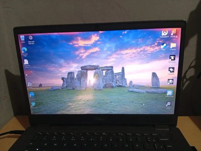 Notebook Dell Latitude 3410 i5 10ª Geração | 8GB RAM | SSD | Windows 11