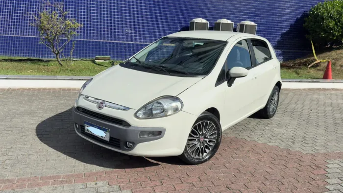 Fiat Punto Essence Dualogic 1.6 Flex 16V 5P 2014