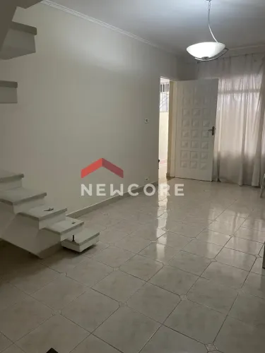 Sobrado em Avenida Jaci Toledo - Vila Sabrina - São Paulo/SP