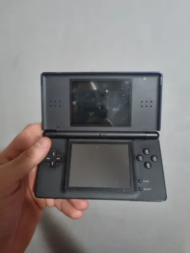 Nintendo DS Lite