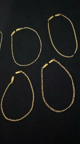 Corrente feminina + corrente masculina + pulseira de brinde