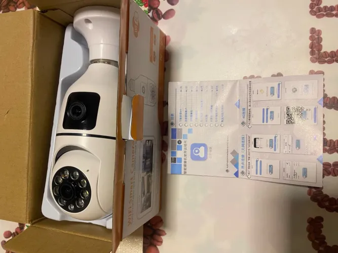 Câmera lâmpada dupla em promoção