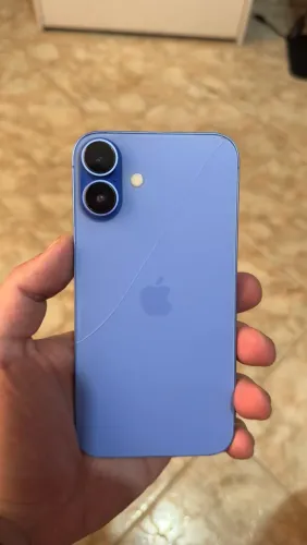 IPHONE XR NA TRASEIRA DO IPHONE 17