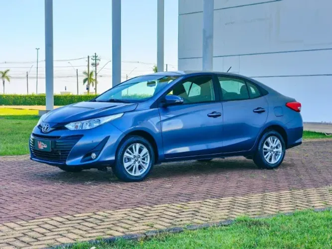 Toyota Yaris XL Sedan 1.5 Flex 16V 4P Aut. 2019