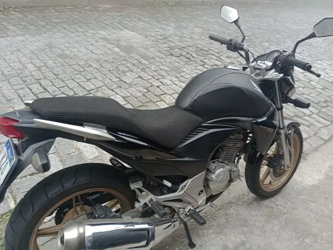 Honda CB 300