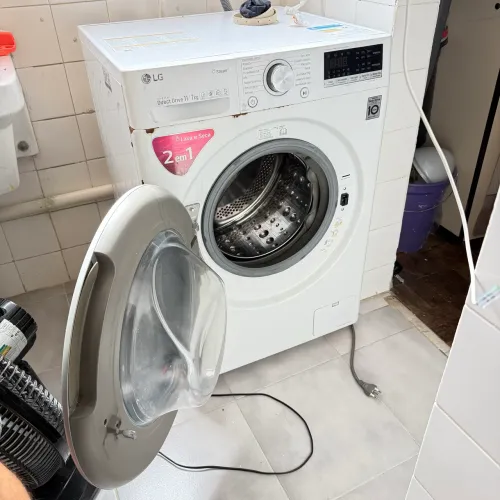 Máquina de lavar - lava e seca LG