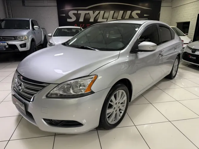 Nissan Sentra SL 2.0/ 2.0 Flex Fuel 16V Aut. 2015