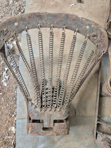 Vendo armação de cilino de lambreta ou vespa antigo