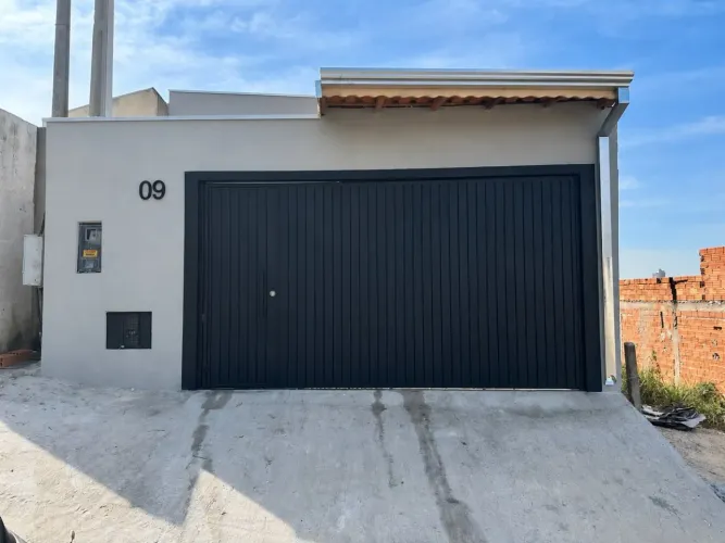 Casa para Venda em Tatuí, Residencial Alvorada, 3 dormitórios, 1 suíte, 2 banheiros, 2 vag