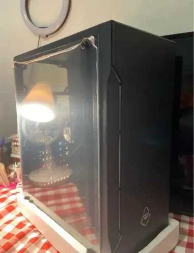 Gabinete Gamer com led