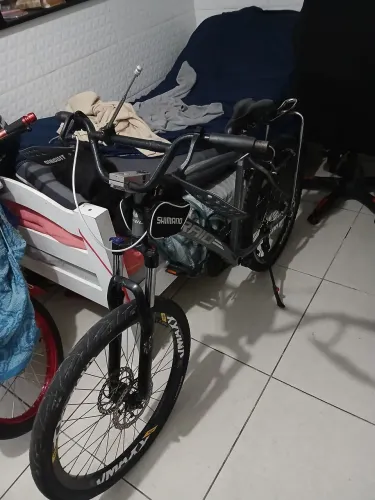 Bicicleta raio saturno 26