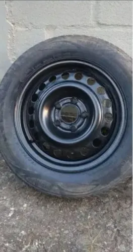 Pneus completos  Ford Fiesta aro 14