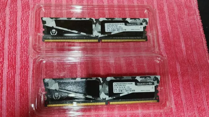 Memoria RAM DDR4 16GB (2*8GB) CL16 3000MHZ Team Group T-Force Vulcan
