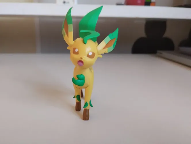 Boneco Pokémon Leafeon Original Sunny