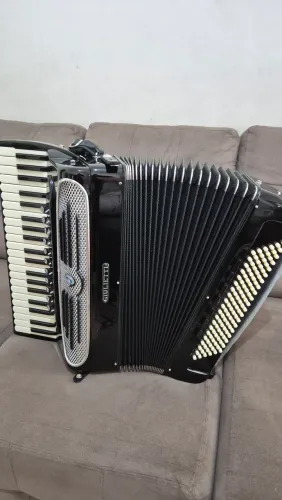 Acordeon Giulietti Classic 127