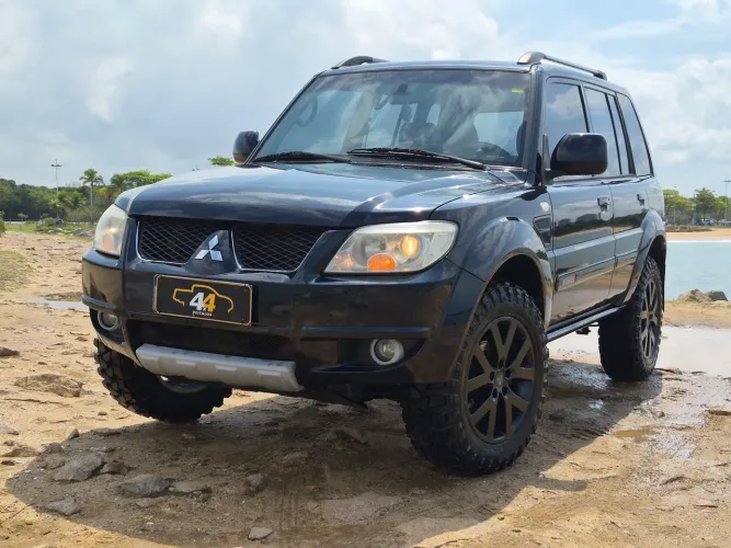 Mitsubishi Pajero TR4 2.0/ 2.0 Flex 16V 4X4 Aut. 2011