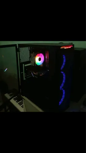 COMPUTADOR À VENDA