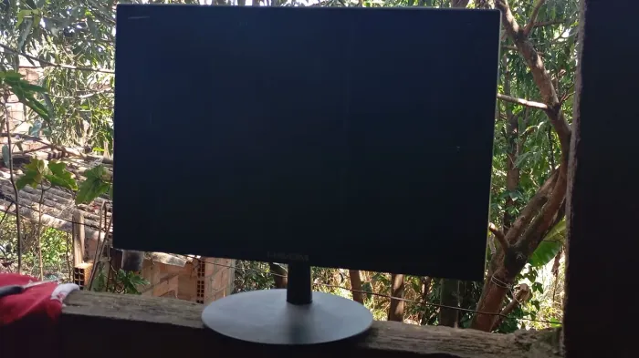 Monitor usado uma vez