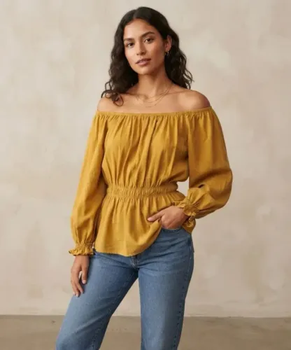 Blusa Mostarda Ciganinha Em Viscose. Tamanho 44