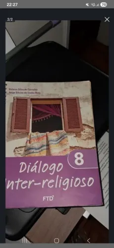 Livro de religião  8  ano e 9 ano