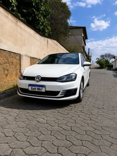Volkswagen Golf Comfortline 1.0 TSI Total Flex Mec. 2017