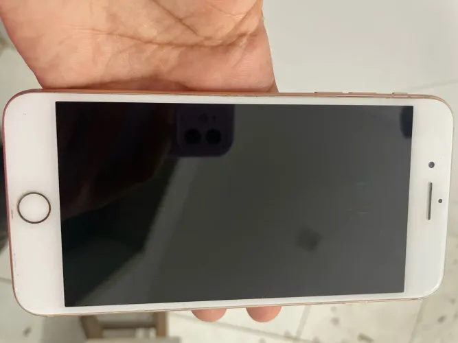iPhone 8 Plus